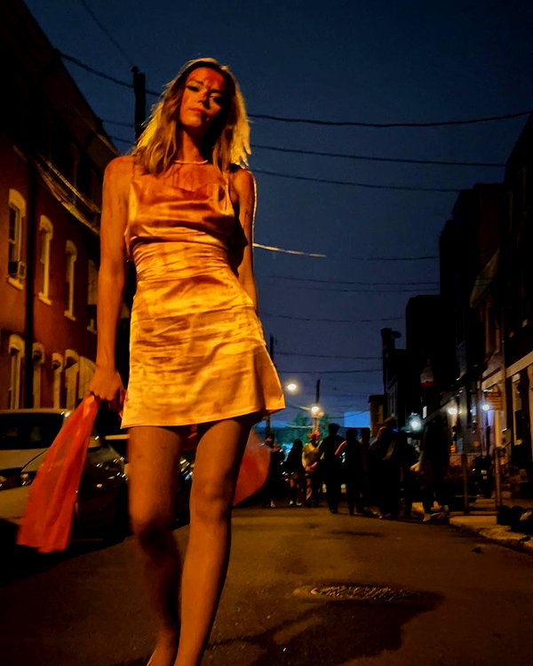 emmarose_xoxoxo instagram image archive image