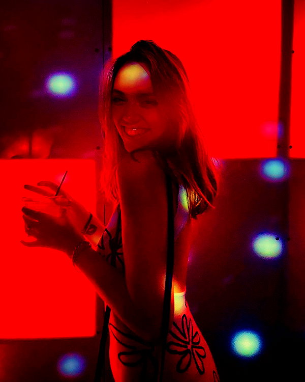 emmarose_xoxoxo instagram image archive image
