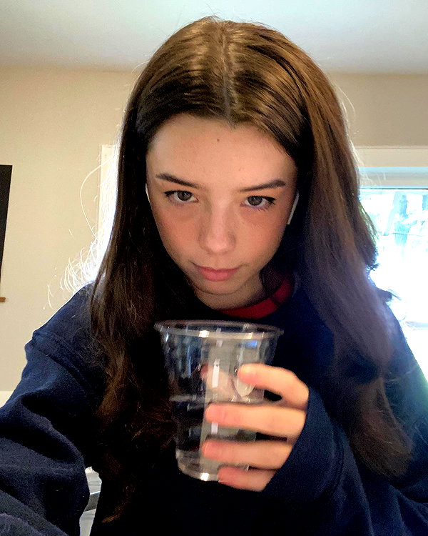 emobxtch420 instagram image archive image
