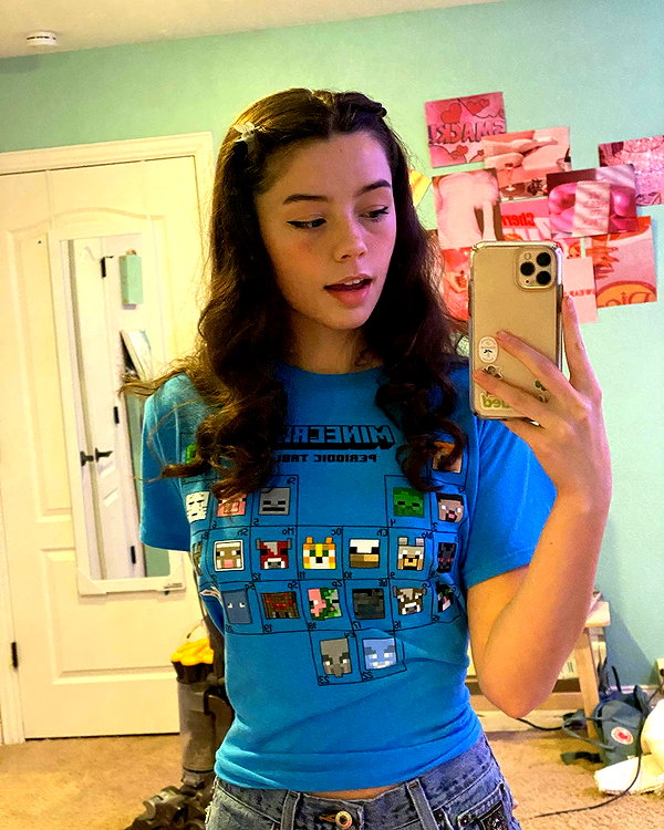 emobxtch420 instagram image archive image
