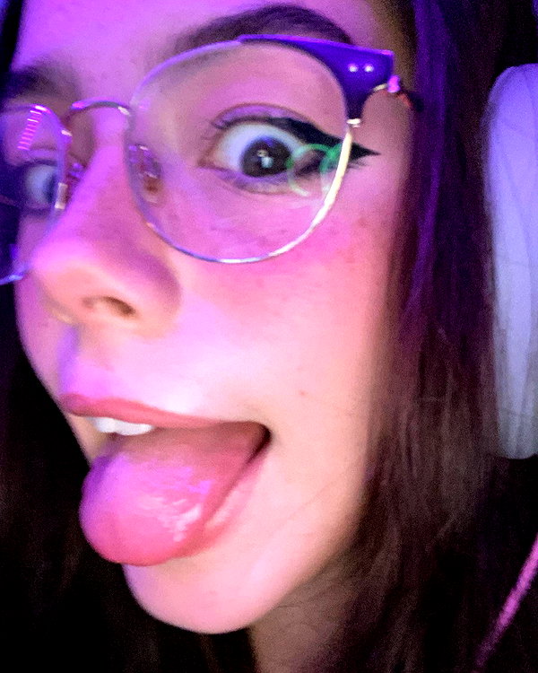emobxtch420 instagram image archive image