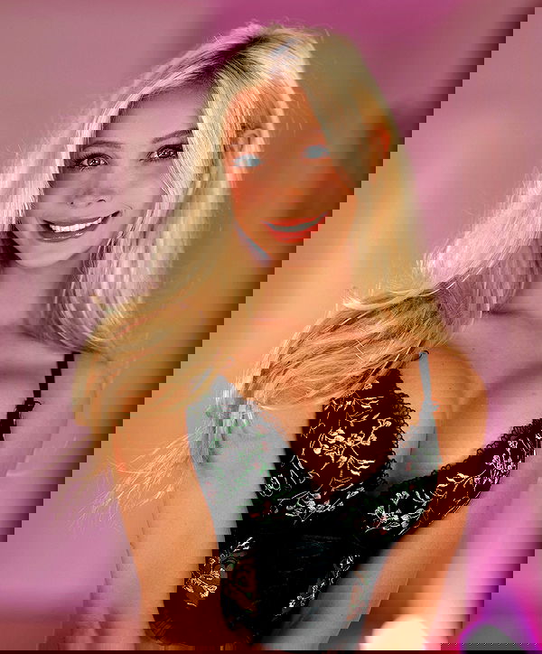 emxllouise2 image ~ Altpins