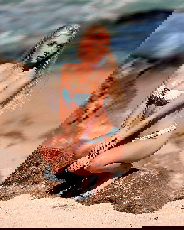 emxllouise2 image ~ Altpins