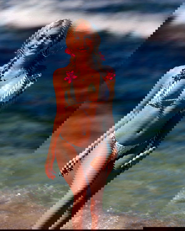 emxllouise2 image ~ Altpins