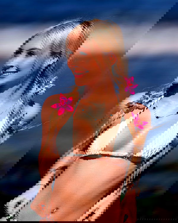 emxllouise2 image ~ Altpins