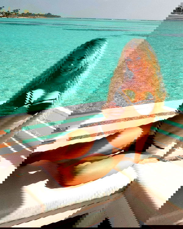 emxllouise2 image ~ Altpins