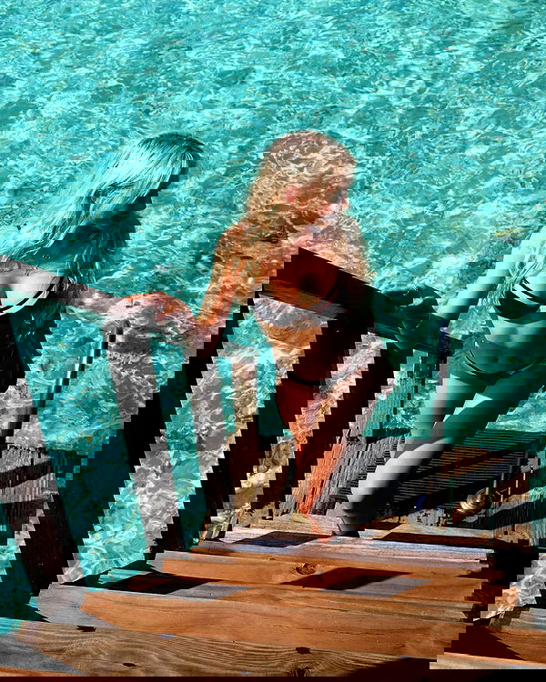 emxllouise2 image ~ Altpins