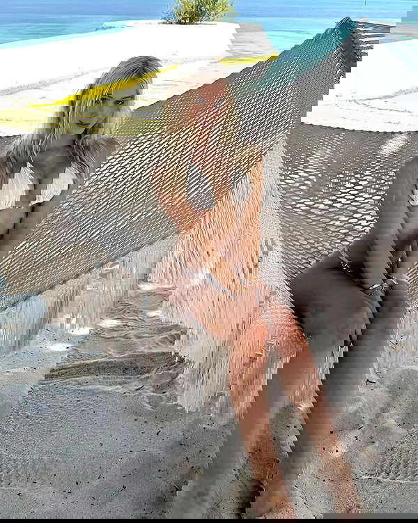 emxllouise2 image ~ Altpins