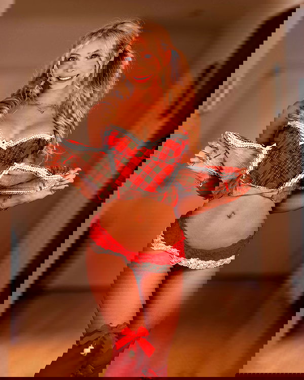 emxllouise2 image ~ Altpins