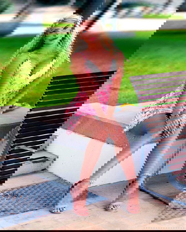 emxllouise2 image ~ Altpins