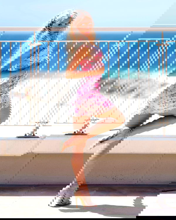 emxllouise2 image ~ Altpins