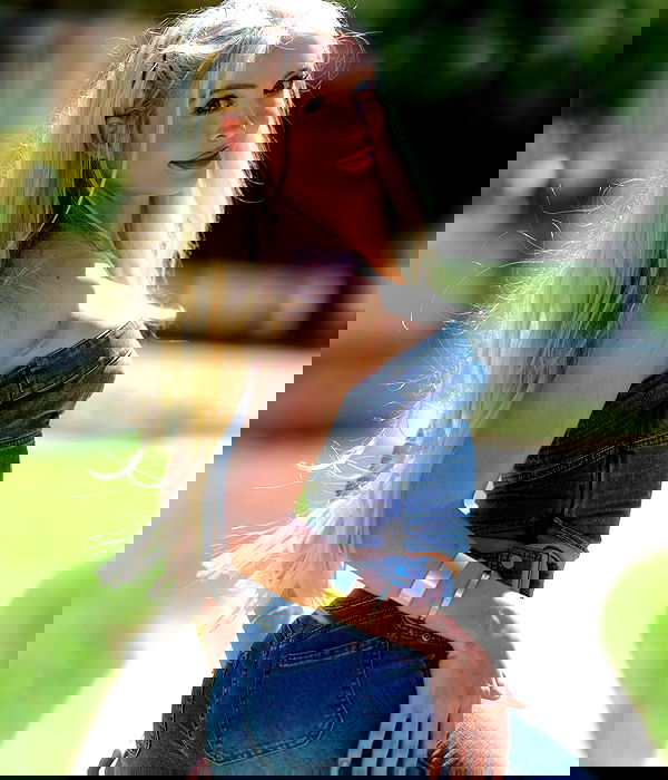 emxllouise2 image ~ Altpins