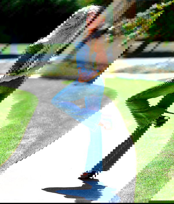 emxllouise2 image ~ Altpins