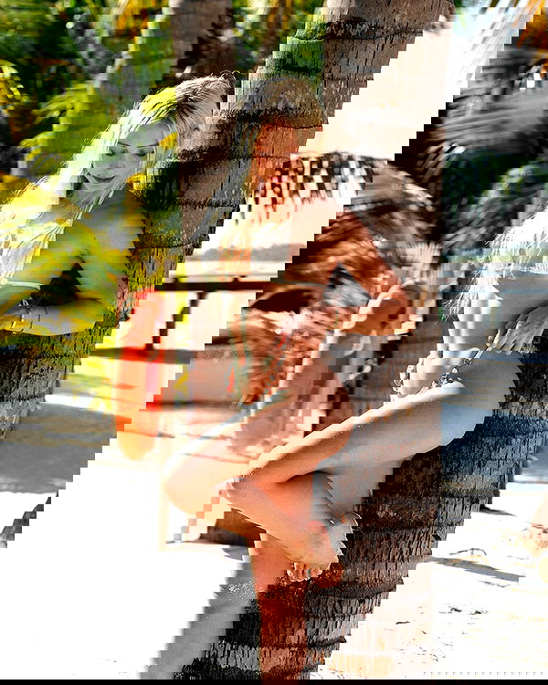 emxllouise2 image ~ Altpins