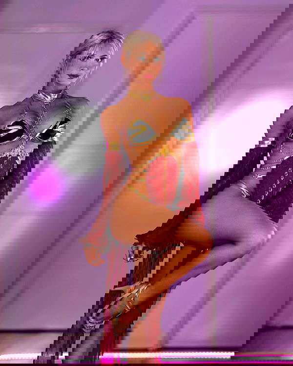 emxllouise2 image ~ Altpins