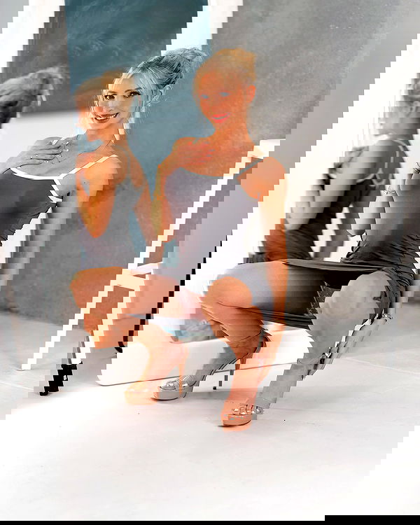 emxllouise2 image ~ Altpins