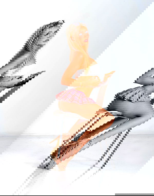 emxllouise2 image ~ Altpins