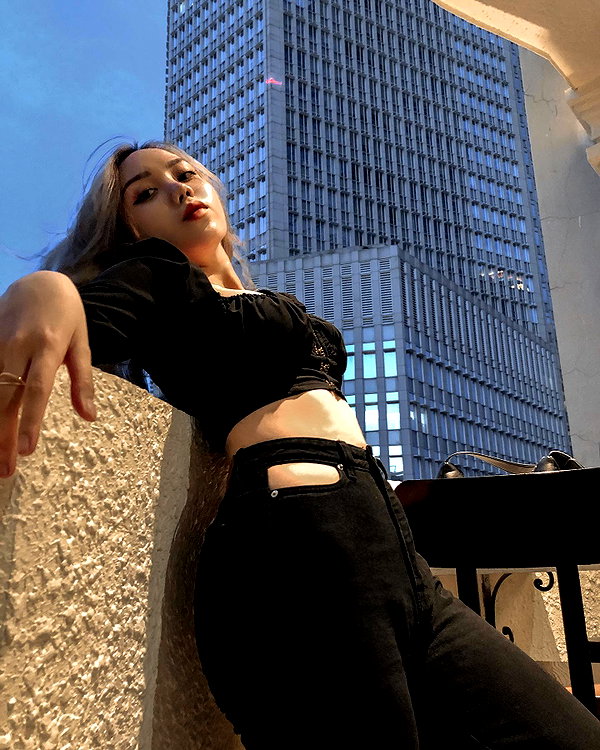 esmenguyennn instagram image archive image