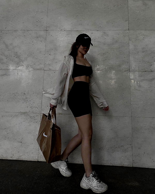 esmenguyennn instagram image archive image