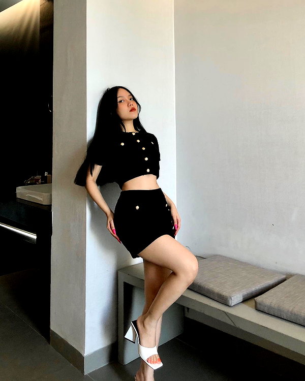 esmenguyennn instagram image archive image