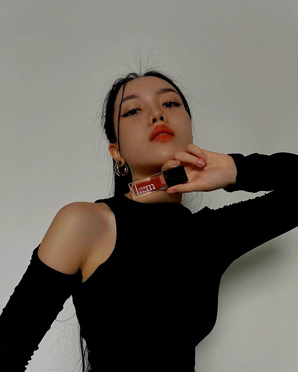 esmenguyennn instagram image archive image