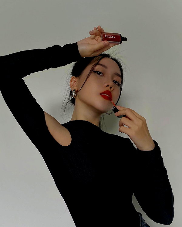 esmenguyennn instagram image archive image