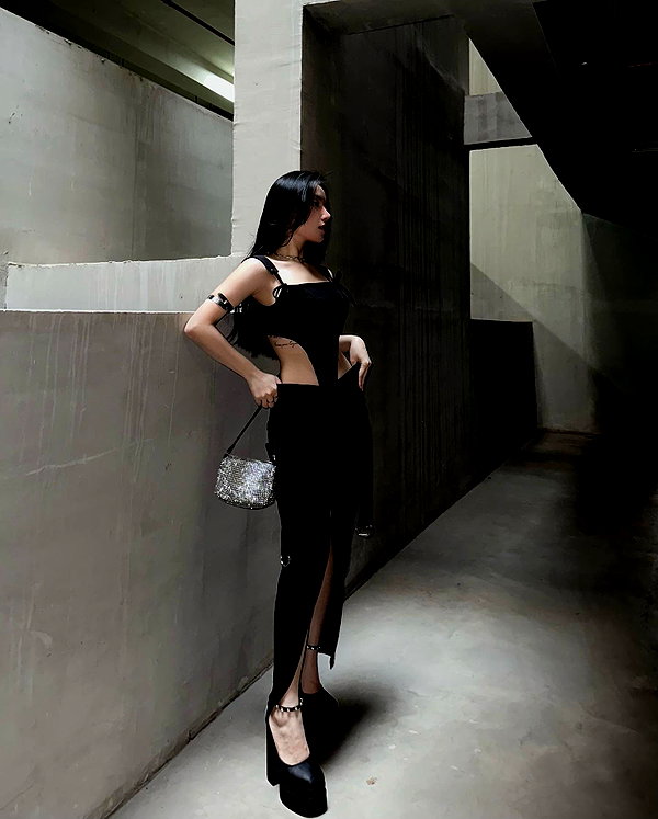esmenguyennn instagram image archive image