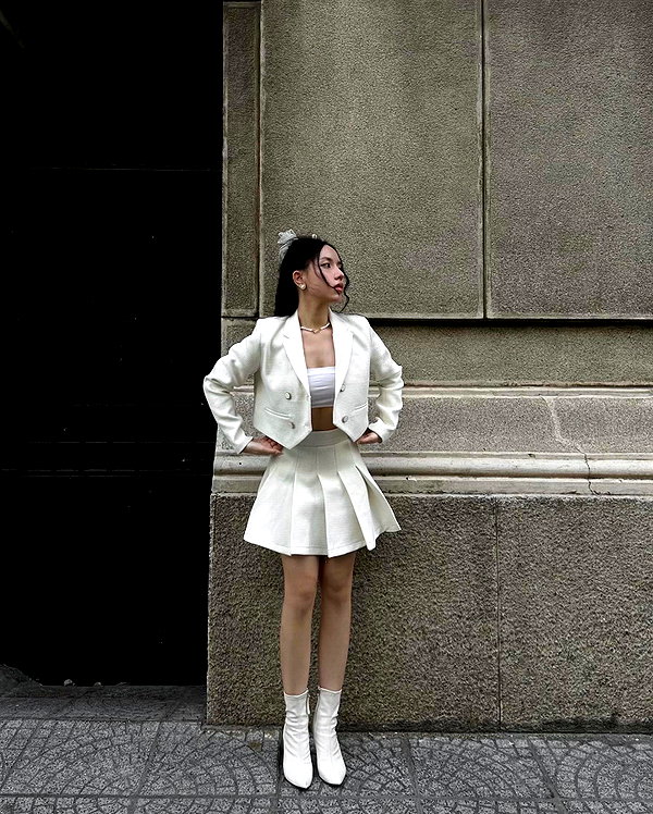 esmenguyennn instagram image archive image