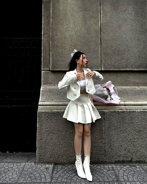 esmenguyennn instagram image archive image