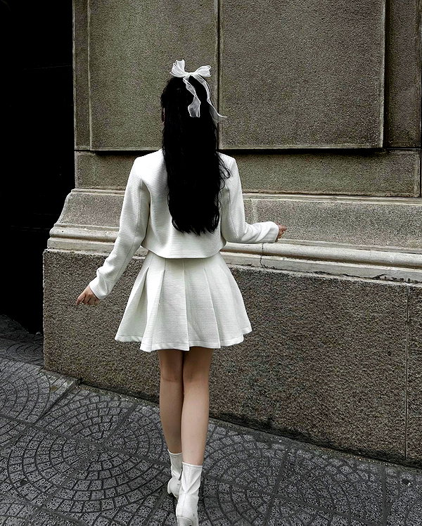 esmenguyennn instagram image archive image