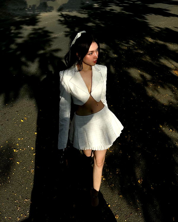 esmenguyennn instagram image archive image