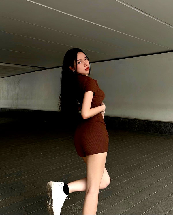 esmenguyennn instagram image archive image