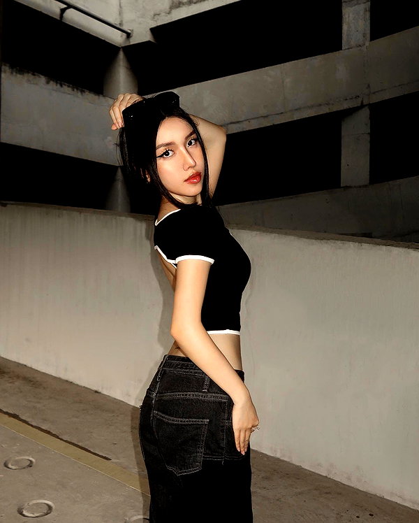 esmenguyennn instagram image archive image