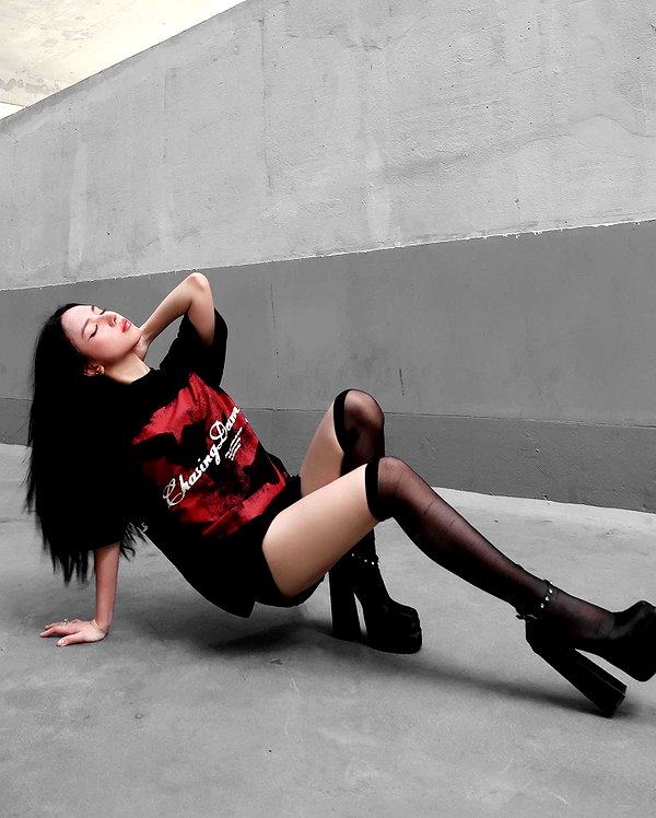 esmenguyennn instagram image archive image