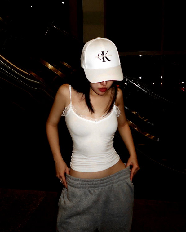 esmenguyennn instagram image archive image