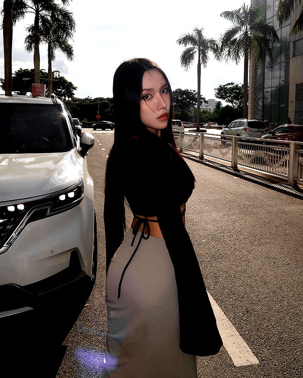 esmenguyennn instagram image archive image