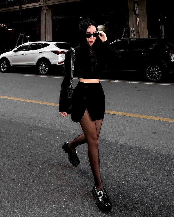 esmenguyennn instagram image archive image
