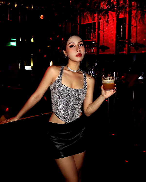 esmenguyennn instagram image archive image