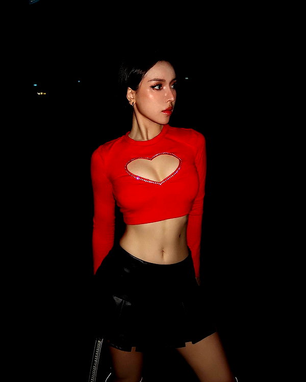 esmenguyennn instagram image archive image