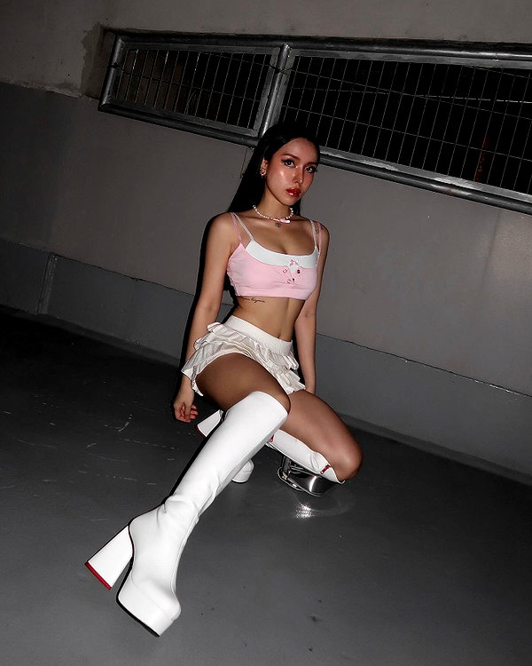 esmenguyennn instagram image archive image