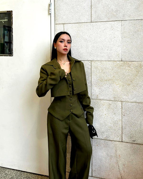 esmenguyennn instagram image archive image