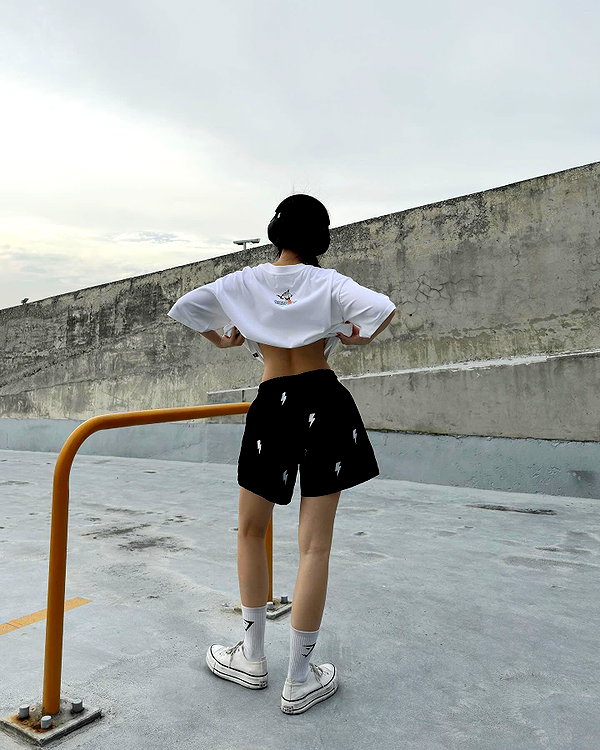 esmenguyennn instagram image archive image