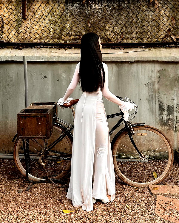 esmenguyennn instagram image archive image