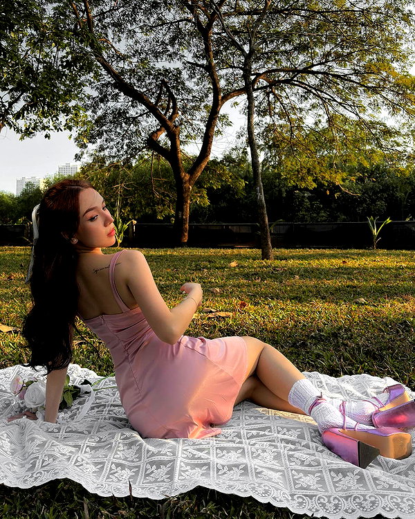 esmenguyennn instagram image archive image