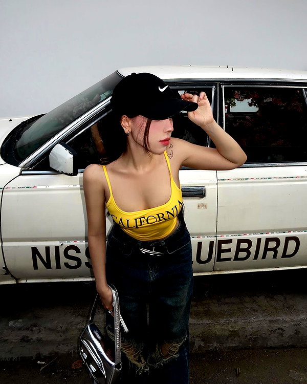 esmenguyennn instagram image archive image