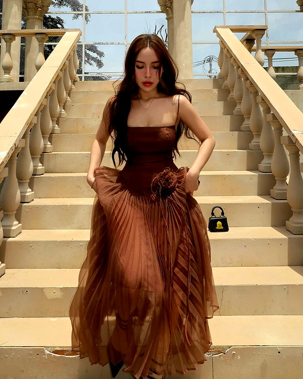 esmenguyennn instagram image archive image