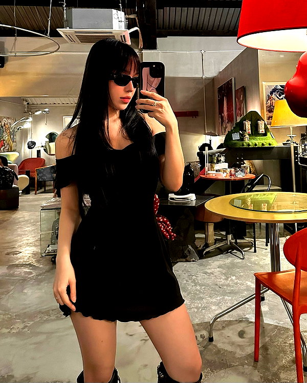 esmenguyennn instagram image archive image