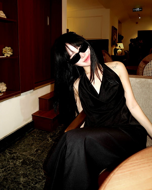 esmenguyennn instagram image archive image