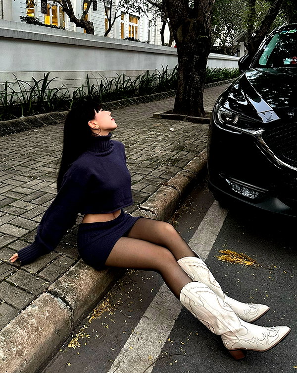 esmenguyennn instagram image archive image