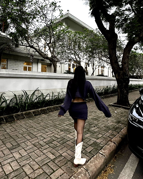 esmenguyennn instagram image archive image